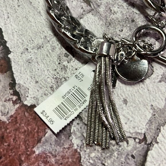 NWT The Limited Silver Tassel Charm Chain Bracelet - Picture 9 of 10